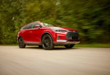 BYD befester sin posisjon som verdens største produsent av elektrifiserte kjøretøy – Tesla på andre plass